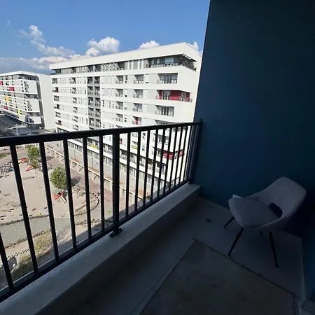 Univers Near Airport * Tirana